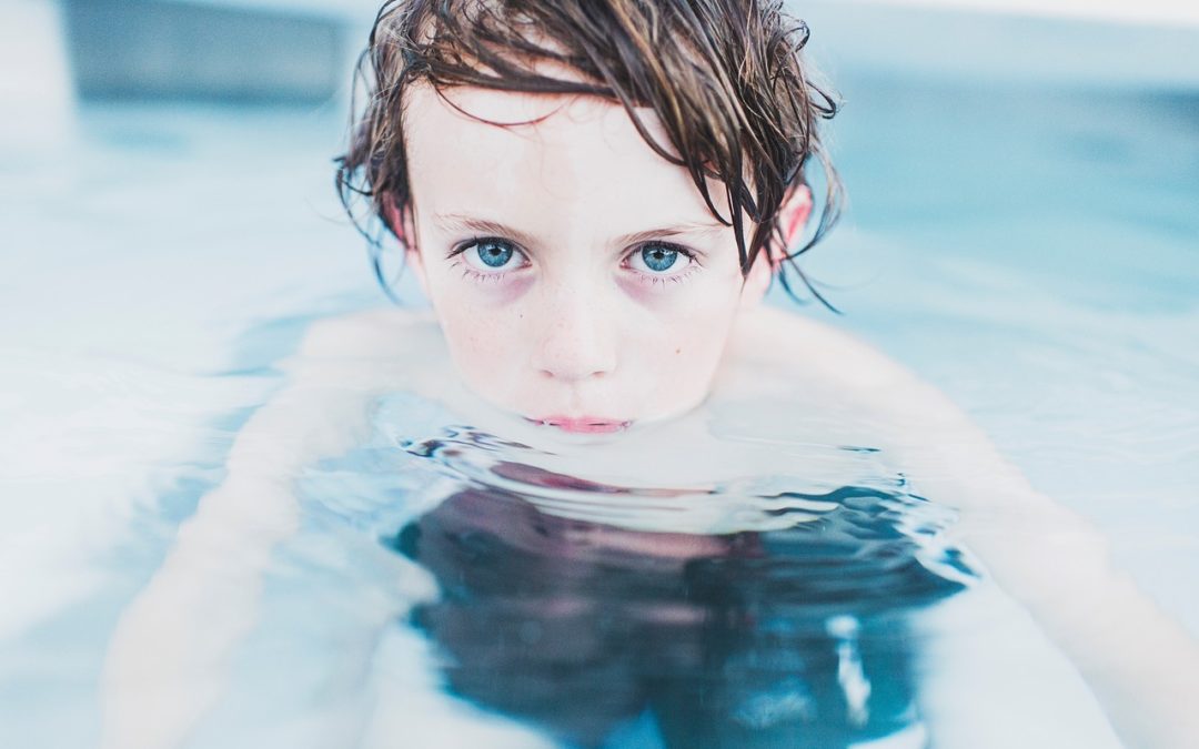 Beneficios de la piscina para niños