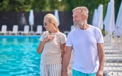 Qué tener en cuenta al construir una piscina para personas mayores